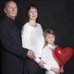 seniorzy podczas gimnastyki jelenia gora przystan tworcza cieplice